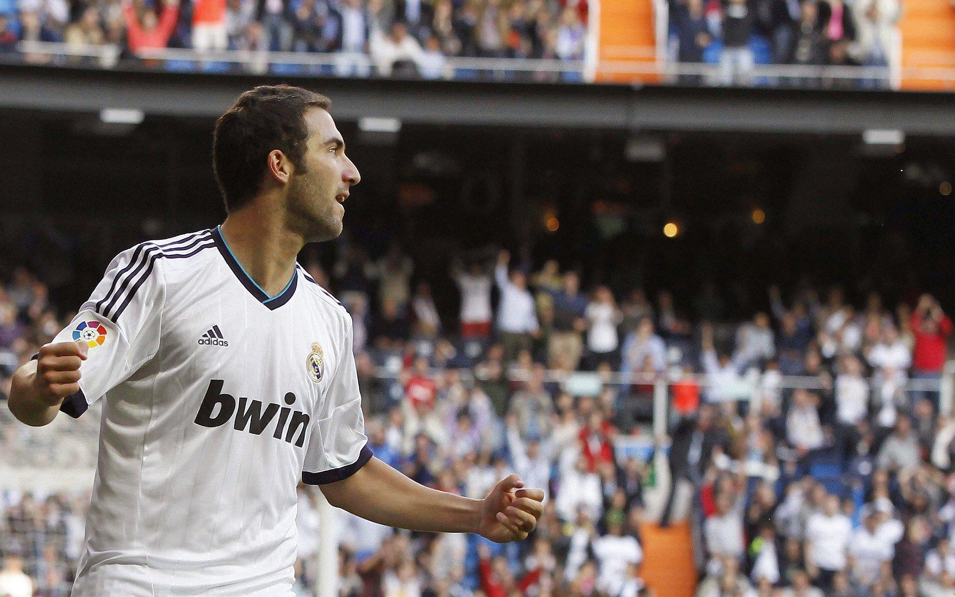 中国女排力克强敌巴西队,世界联赛再添胜绩