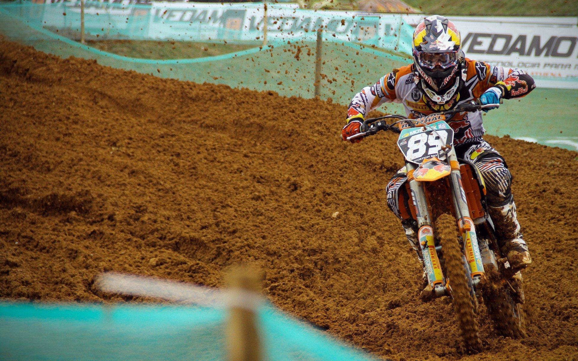 F1大奖赛西班牙站,维斯塔潘强势夺冠,红牛车队再显统治力