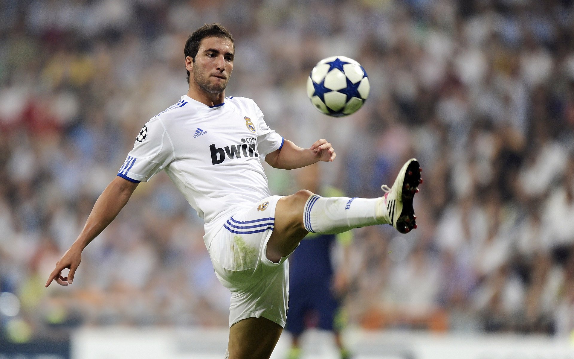 冬奥会盛大开幕，冰雪盛宴点燃全球激情，中国军团再创辉煌